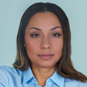 Yamelsi, Financial consultant at Trident Financial Consultants